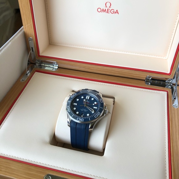 Omega Seamaster Professional Diver - Picture 3 of 8